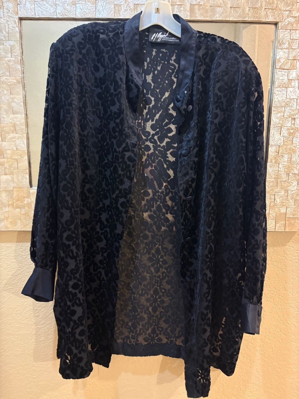 Peter Nygard Black Burnout Velvet Open Front Blazer , Size XL